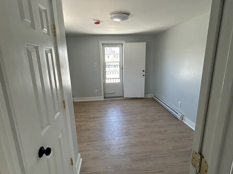 43 B St #10 — Photo 6
