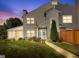 57 Bark Hollow Ln, Horsham, PA 19044