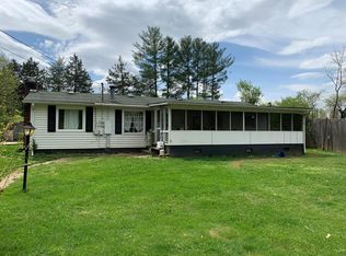 304 Ridgecrest Heights Rd, Franklin, NC 28734