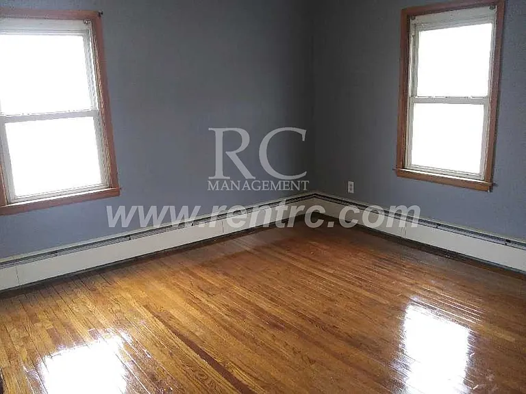 905 Sprague Rd — Photo 17