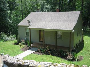 1405 Heatherwood Rd, Bluefield, WV 24701
