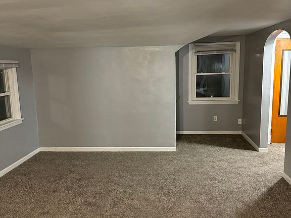 4th image of 18 Price Ave Unit 2