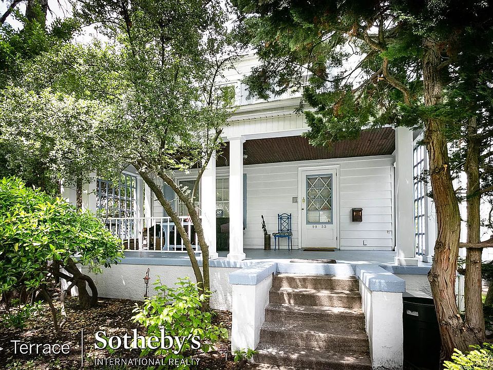 値下げ不可　house on the hill_ Parent Bag_Tile 99-53 74th Ave, Forest Hills, NY 11375 | Zillow