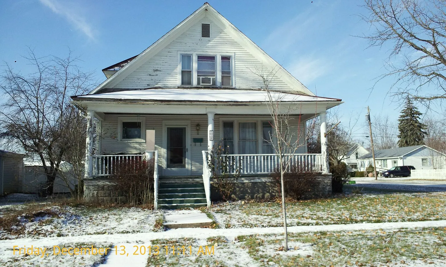 718 Nicholas St photo 1