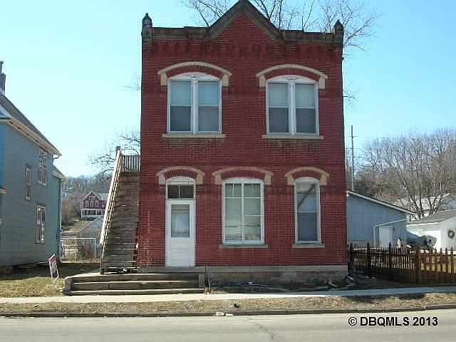 2nd image of 2561 Jackson St