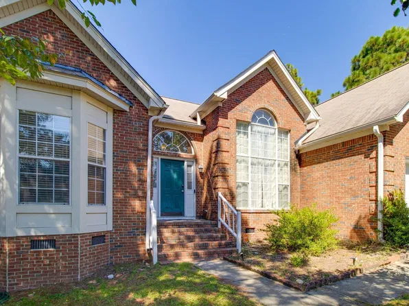 1100 Glendevon Cir, Columbia, SC 29229