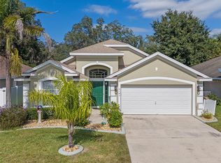 2145 Briarcliff Cir, Mount Dora, FL 32757