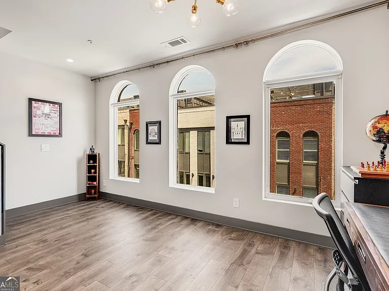 1300 Chelsea Cir NW — Photo 26