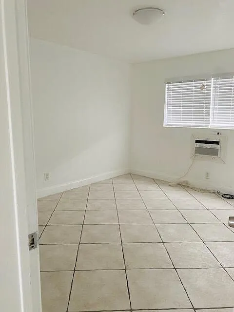 1 bed, 1.0 bath, 900 sqft, $1,750 — Photo 4