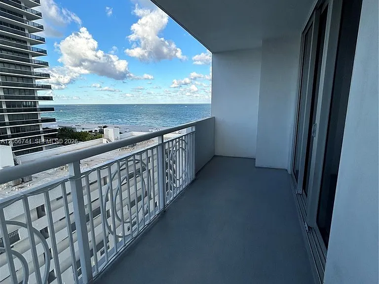 5825 Collins Ave #9C — Photo 55