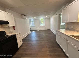 352 Market St APT A, Sunbury, PA 17801