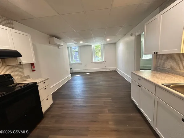 352 Market St, Sunbury, PA 17801
