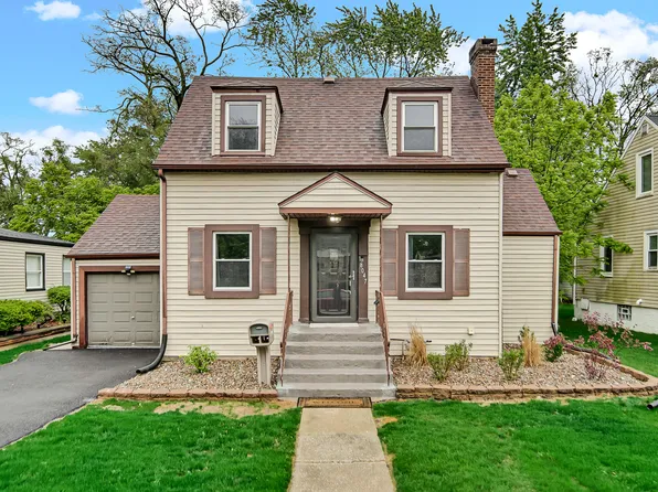 18047 Burnham Ave, Lansing, IL 60438