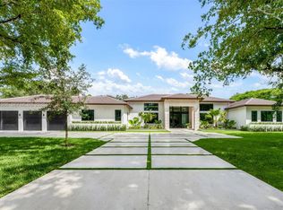9475 SW 117th Ter, Miami, FL 33176
