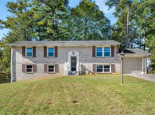 3106 Sasanqua Ln SW, Marietta, GA 30008