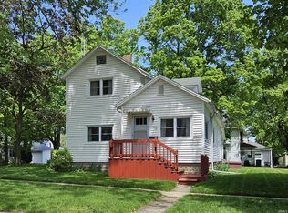 116 W Factory St, Lagrange, IN 46761