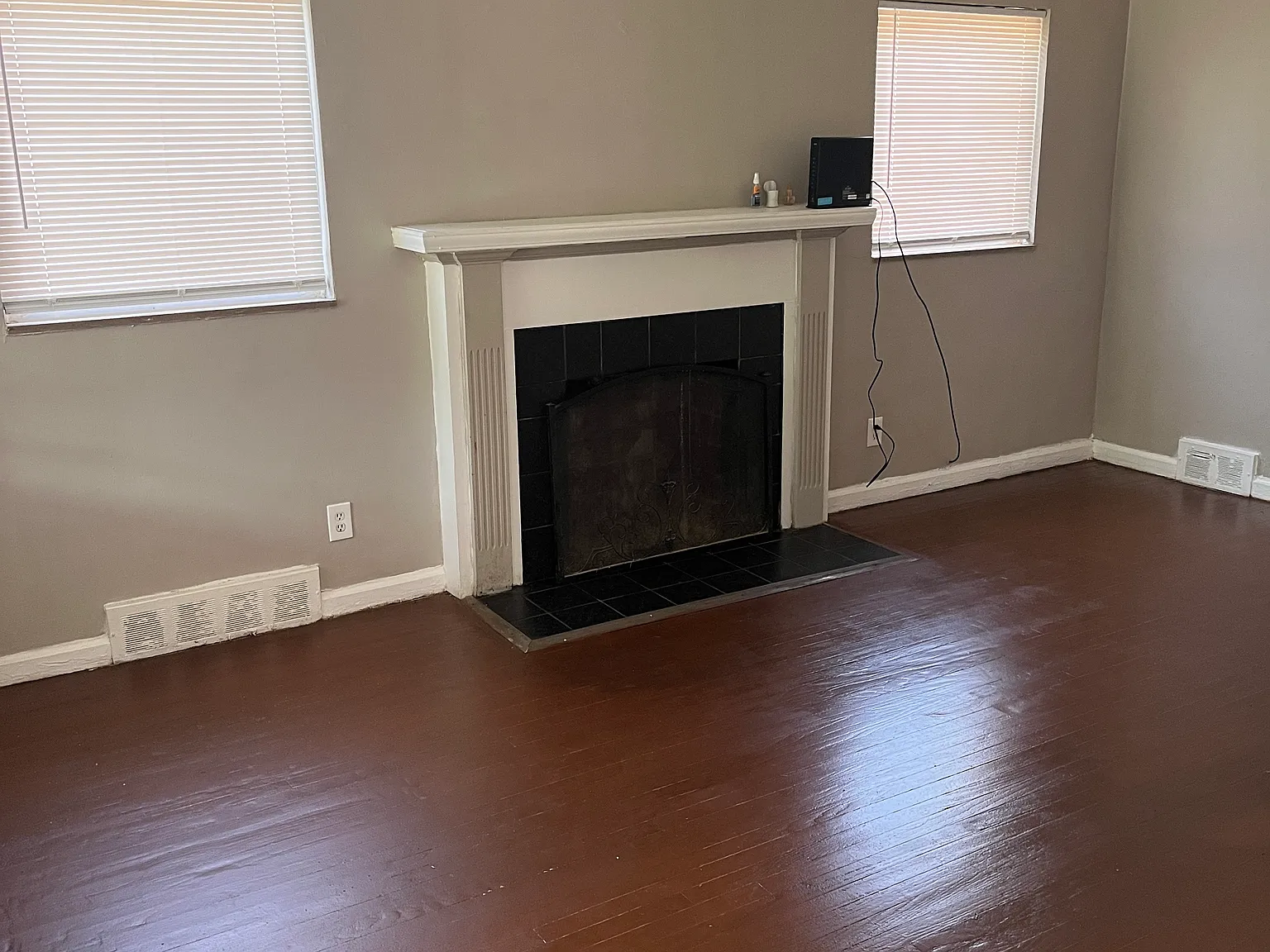 3 bed, 1106 sqft, $1,275 — Photo 3