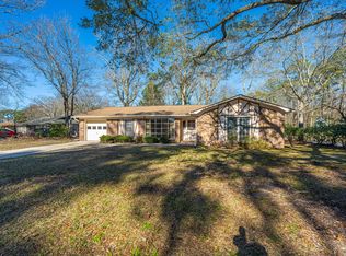 101 Foxborough Rd, Goose Creek, SC 29445