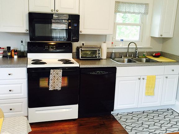 5th image of 93 E College Ave