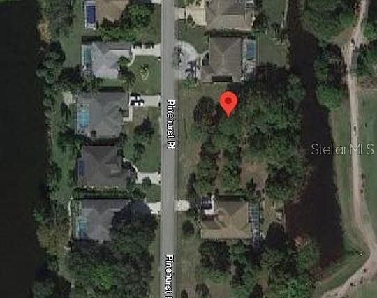 4th image of 20 Pinehurst Pl