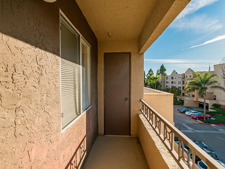 3550 Lebon Dr #6425 — Photo 16