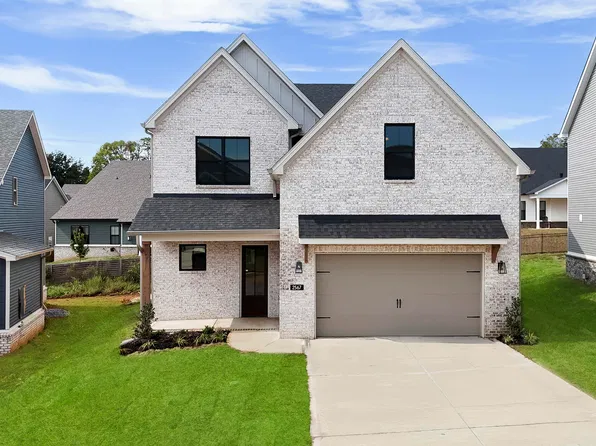 2567 Marshall Pass Rd, Knoxville, TN 37932