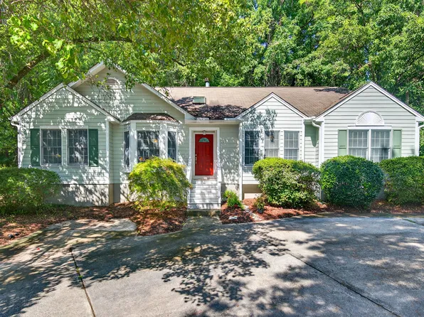 123 Weatherhill Point, Carrboro, NC 27510