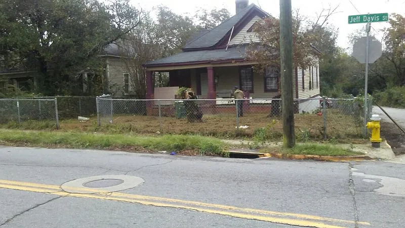 2182 Jeff Davis St photo 1