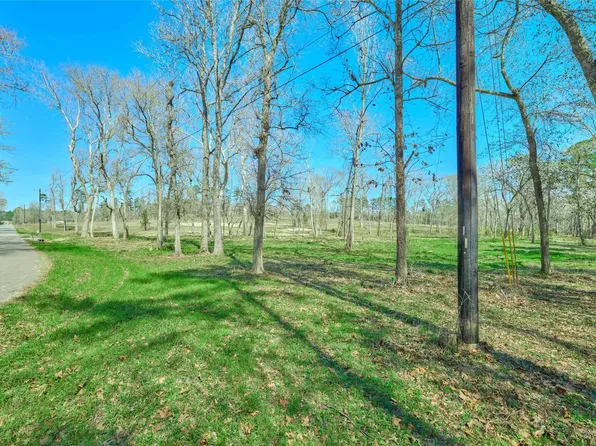 13030 Hill Creek Rd, Montgomery, TX 77356