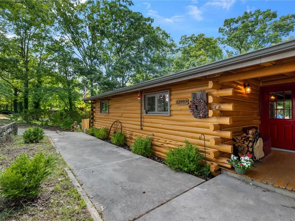 12397 Hill Rd, Sainte Genevieve, MO 63670