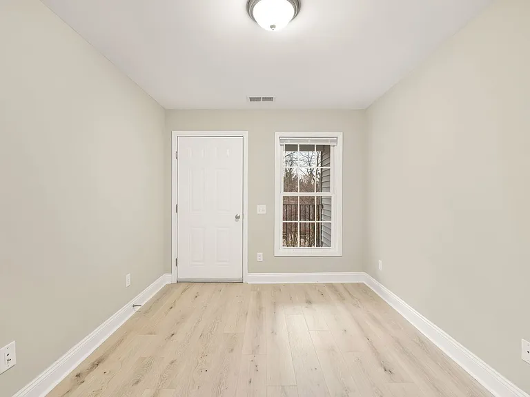 1753 W St SE — Photo 19