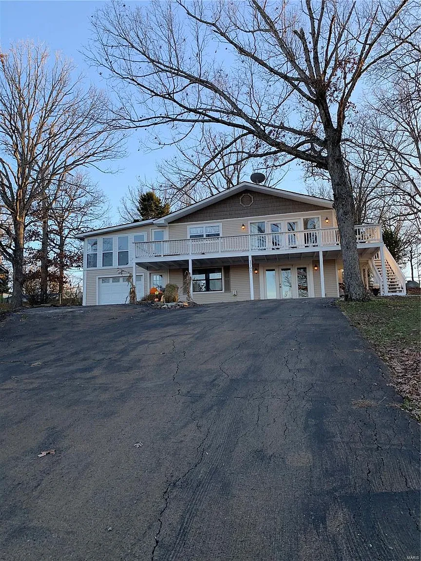 1701 Notre Dame Dr photo 1