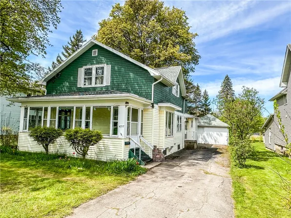 4217 Miller St, Williamson, NY 14589