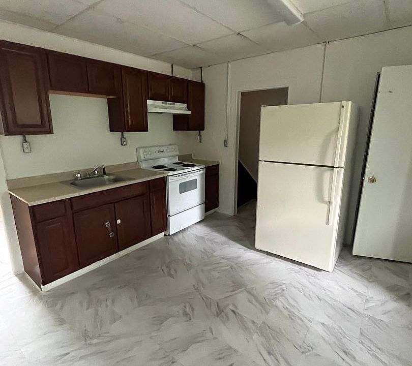 734/736 Gino Merli Drive Apartments Peckville, PA Zillow