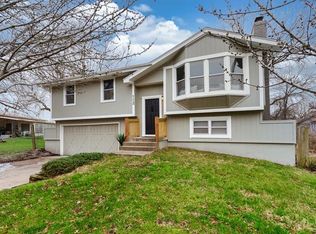 113 W Grand St, Gardner, KS 66030