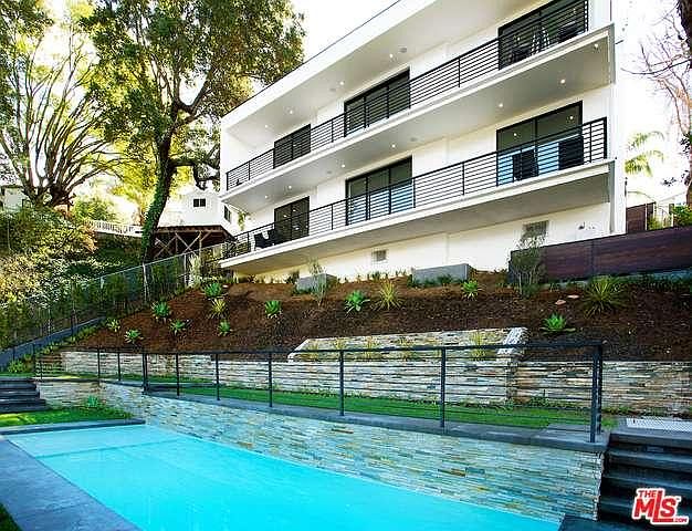 1st image of 3389 Tareco Dr