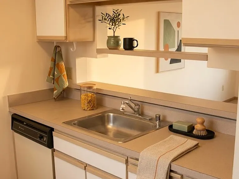 Oswego Apartments - Located on the east banks of Green Lake — Photo 9