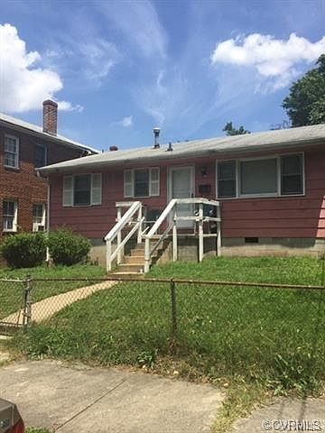 1st image of 211 N Jefferson St