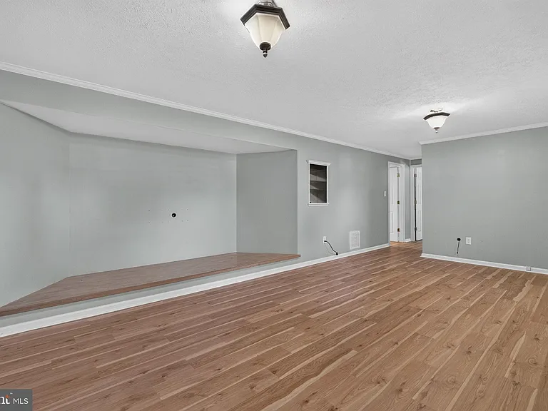 4507 Josephine Ave — Photo 15