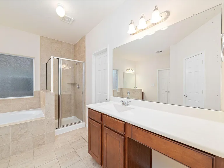 8919 Inglebrook Ln — Photo 7