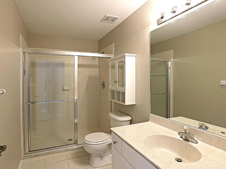 3647 Pine Oak Cir #107 — Photo 14