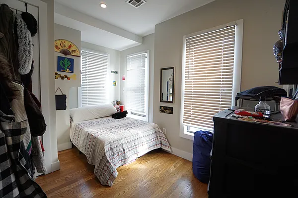 Rented by Rennit Inc. | media 35