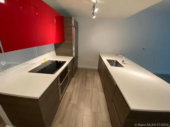 1100 S Miami Ave #3011, Miami, FL 33131