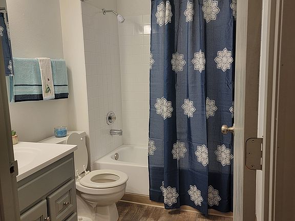 5th image of 2326 70th Ave W #0