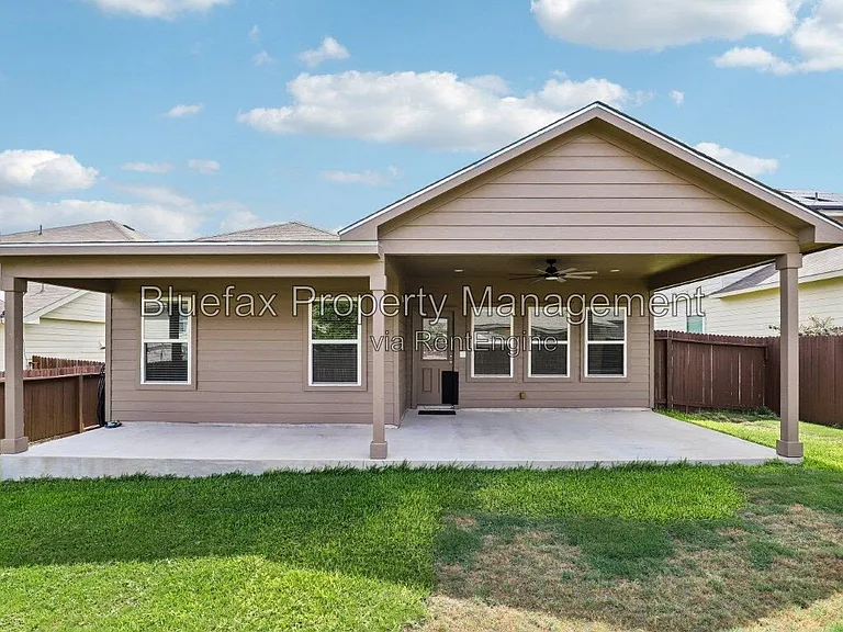 1807 Golden Maple — Photo 43