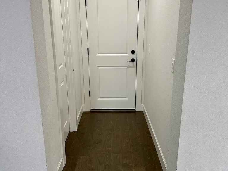 3925 SE 68th Ave — Photo 10