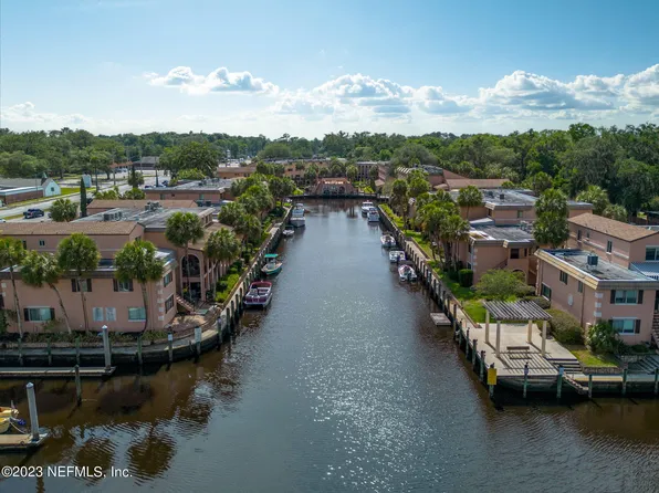 5375 ORTEGA FARMS Boulevard #407, Jacksonville, FL 32210