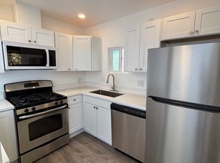 2033 Garnet Ave #D, San Diego, CA 92109
