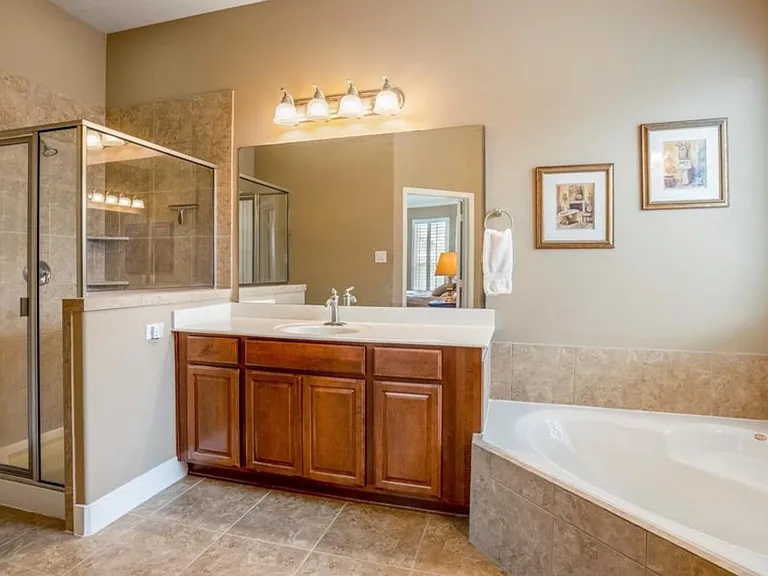 28254 Natalie Bend Rd — Photo 32