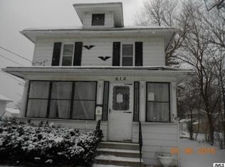 612 Hibbard Ave, Jackson, MI 49202